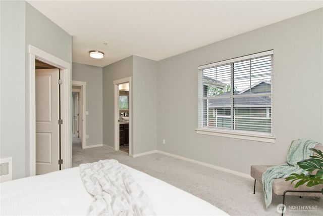 1843 NE Kenyon Court, Issaquah, WA 98029
