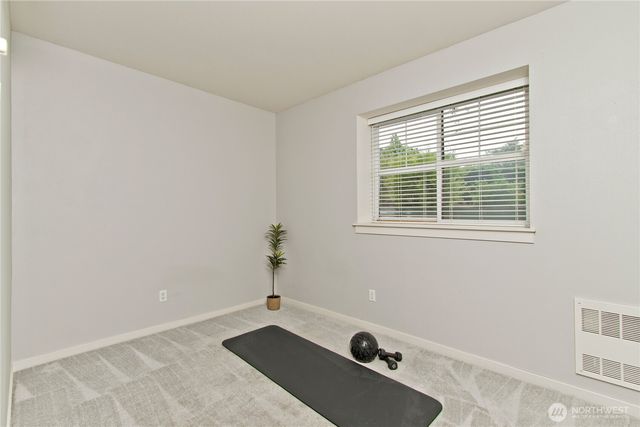 1843 NE Kenyon Court, Issaquah, WA 98029