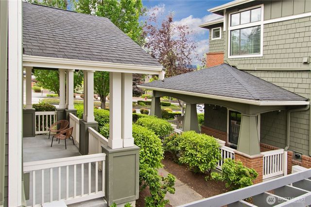 1843 NE Kenyon Court, Issaquah, WA 98029