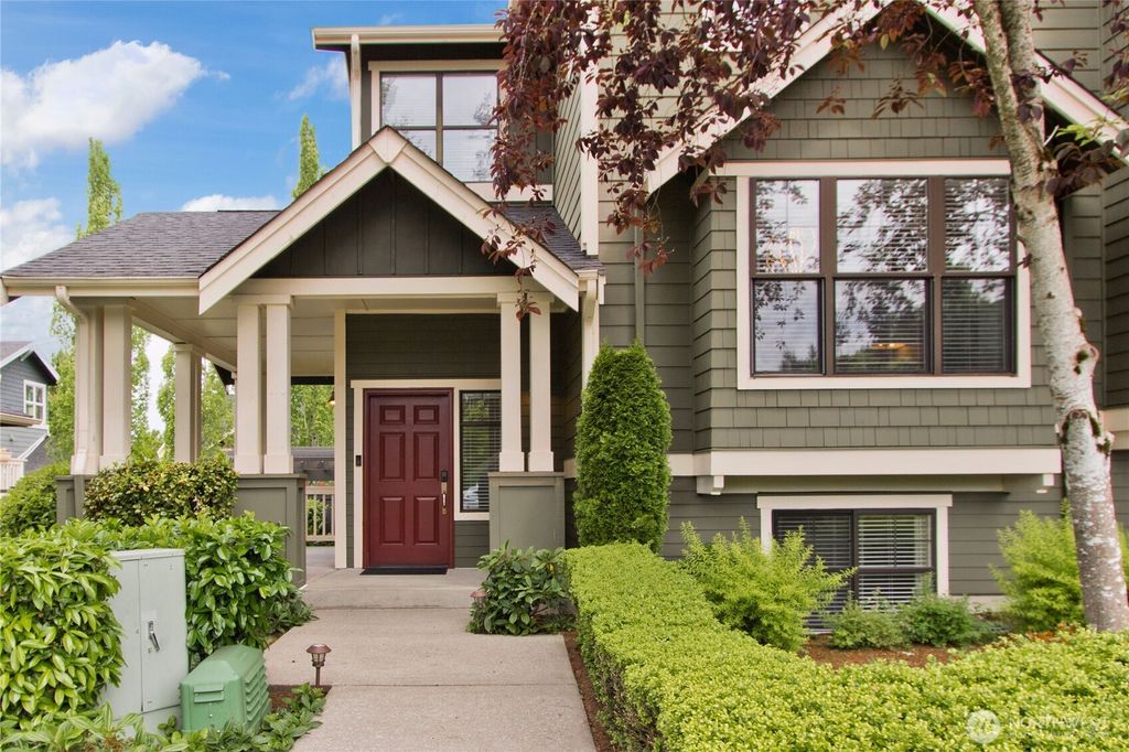 1843 NE Kenyon Court, Issaquah, WA 98029