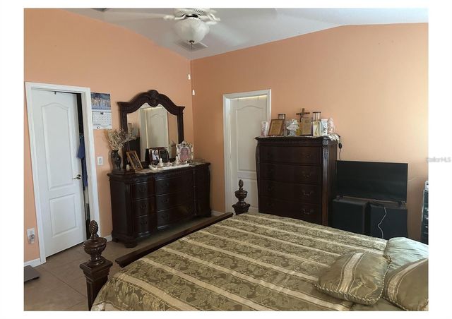 6812 ARAMON COURT, Wesley Chapel, FL 33545