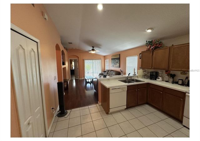 6812 ARAMON COURT, Wesley Chapel, FL 33545