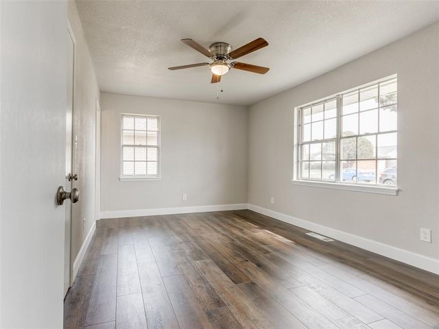 4019 NW 58th Street, Oklahoma City, OK 73112