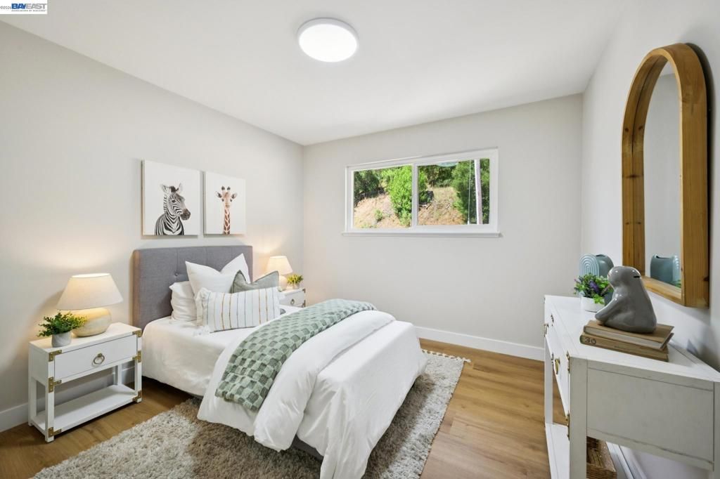 Image 29 of property listing at 31067 Palomares Rd, Castro Valley, CA 94552