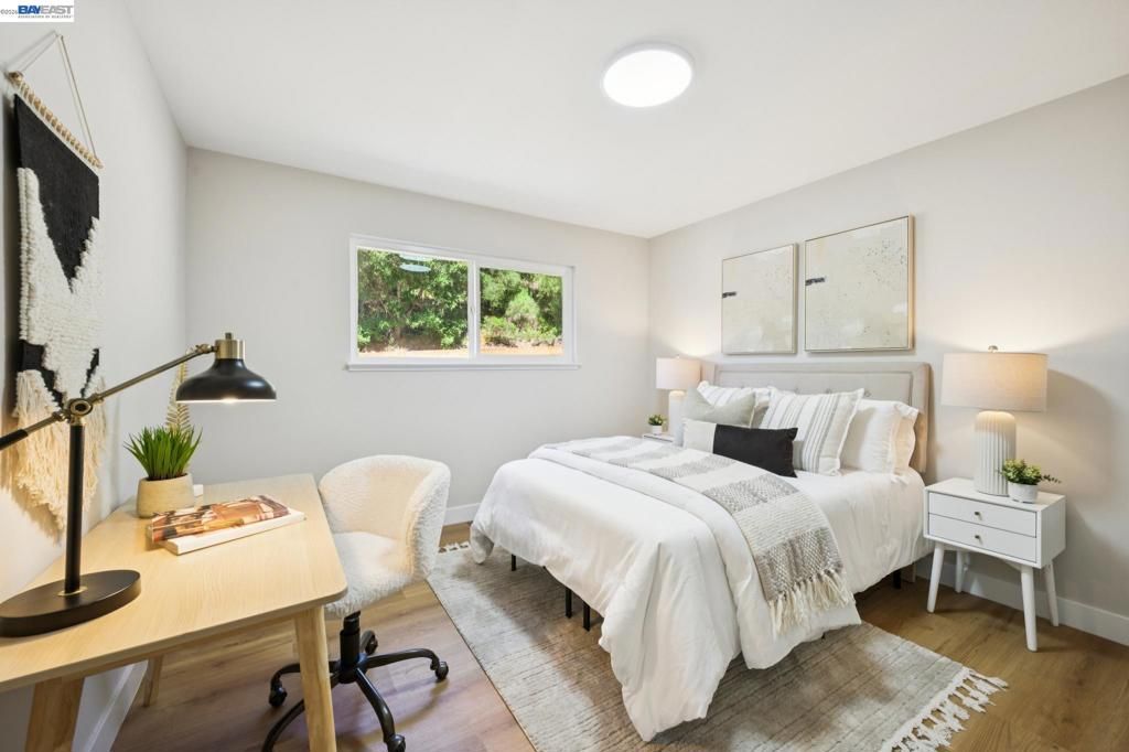 Image 31 of property listing at 31067 Palomares Rd, Castro Valley, CA 94552