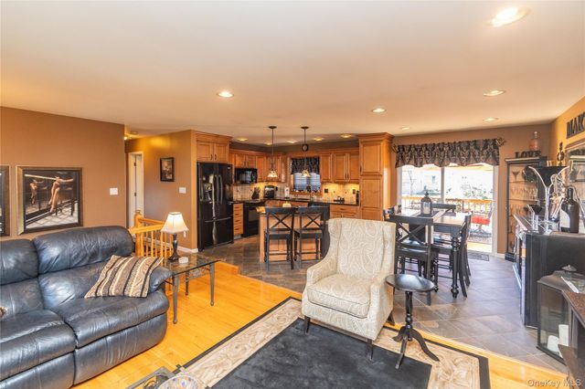 135 Highland Avenue, Monroe, NY 10950