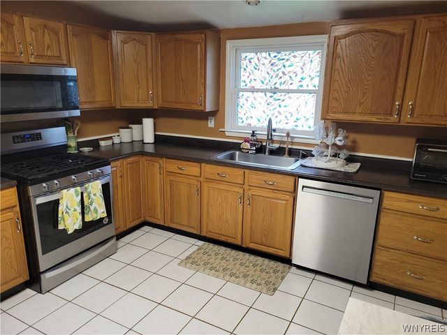 172 Erie Street, Lockport City, NY 14094