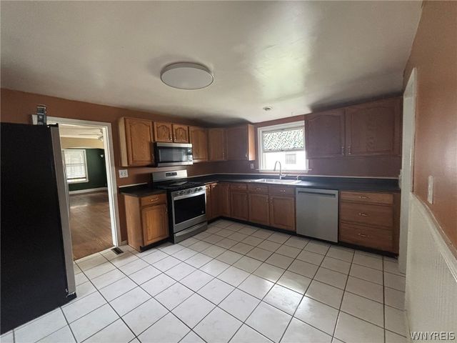 172 Erie Street, Lockport City, NY 14094