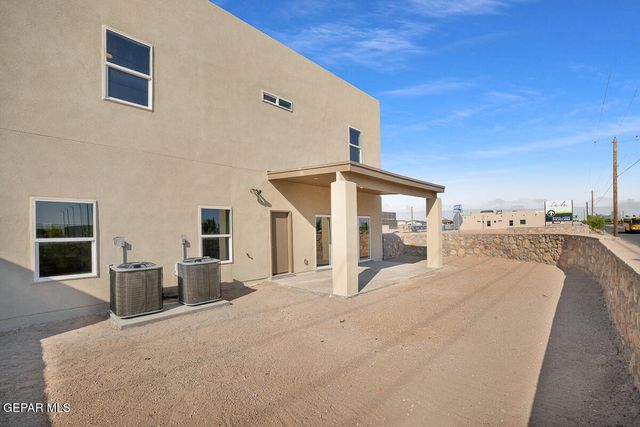 6943 Levee Circle, El Paso, TX 79932