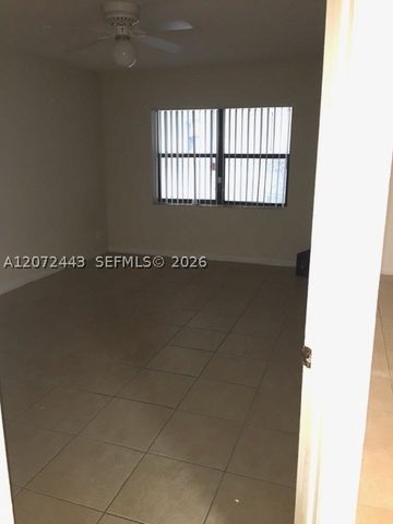 8290 Lake Dr 144, Doral, FL 33166