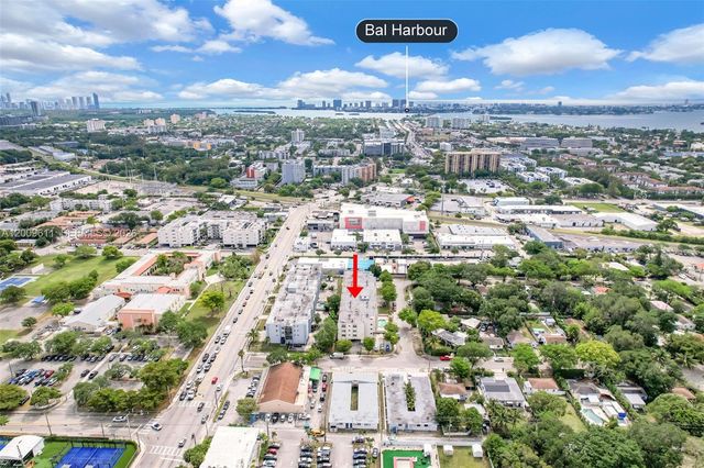 1225 NE 124th St 49C, North Miami, FL 33161