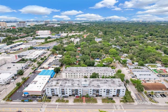 1225 NE 124th St 49C, North Miami, FL 33161