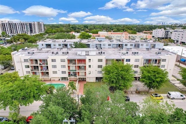 1225 NE 124th St 49C, North Miami, FL 33161