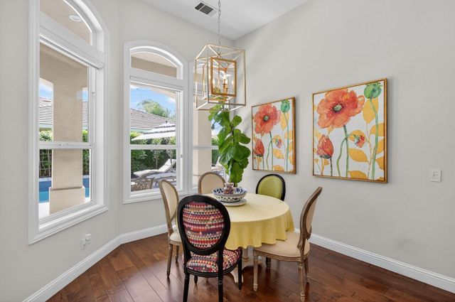 2575 W Beechwood Avenue, Fresno, CA 93711