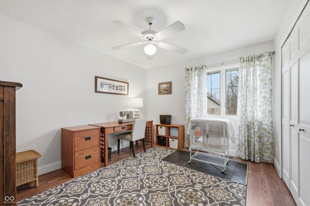 209 N Copperwood Court, Muncie, IN 47304