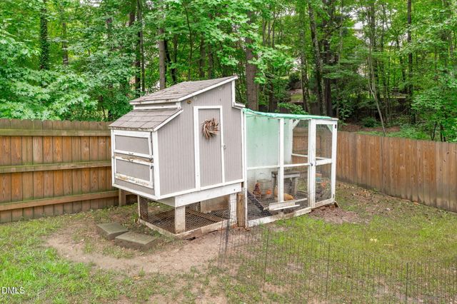 106 Bradshire Court, Cary, NC 27513