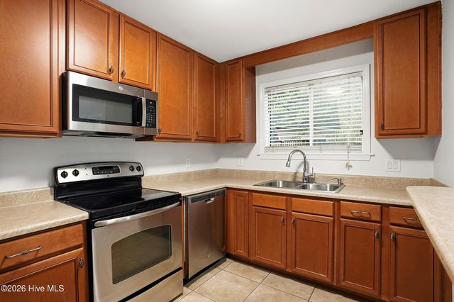 6328 Wrightsville Avenue D6, Wilmington, NC 28403