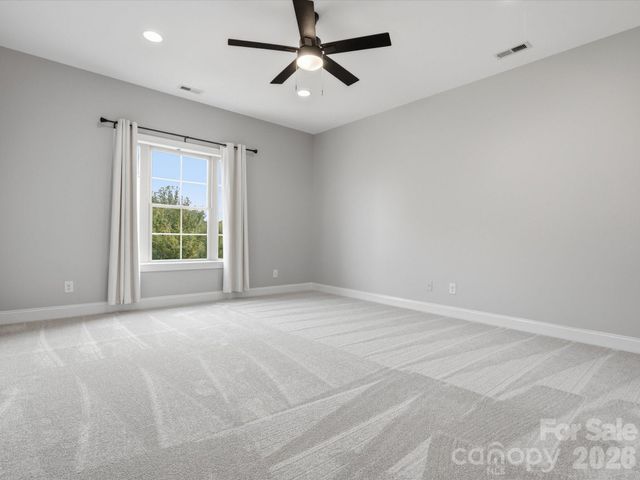 1004 Viscount Drive, Matthews, NC 28104