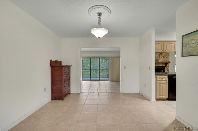 11587 W Timberlane Drive, Homosassa, FL 34448