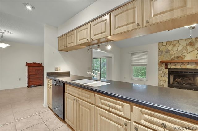 11587 W Timberlane Drive, Homosassa, FL 34448