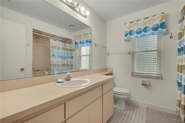 11587 W Timberlane Drive, Homosassa, FL 34448