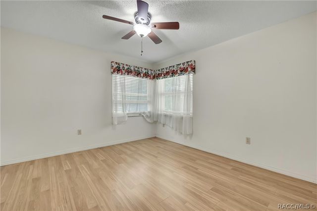 11587 W Timberlane Drive, Homosassa, FL 34448