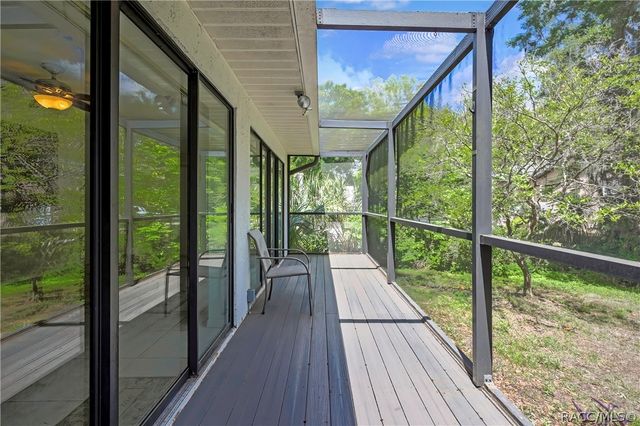 11587 W Timberlane Drive, Homosassa, FL 34448