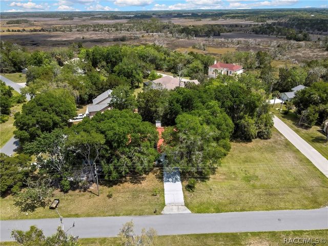 11587 W Timberlane Drive, Homosassa, FL 34448
