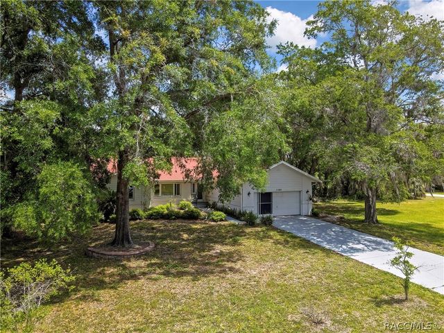 11587 W Timberlane Drive, Homosassa, FL 34448