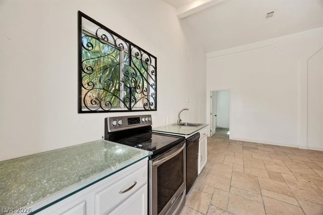 4425 Sunflower Avenue, Las Vegas, NV 89120