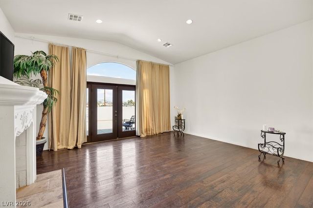 4425 Sunflower Avenue, Las Vegas, NV 89120