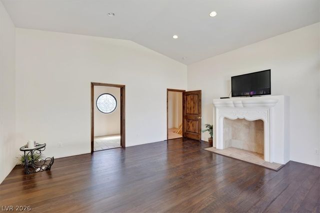 4425 Sunflower Avenue, Las Vegas, NV 89120