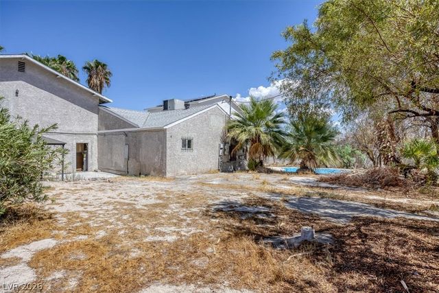 4425 Sunflower Avenue, Las Vegas, NV 89120