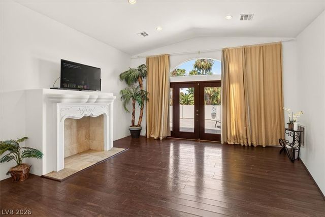 4425 Sunflower Avenue, Las Vegas, NV 89120