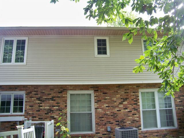 2401 Greentree Lane, Kokomo, IN 46902
