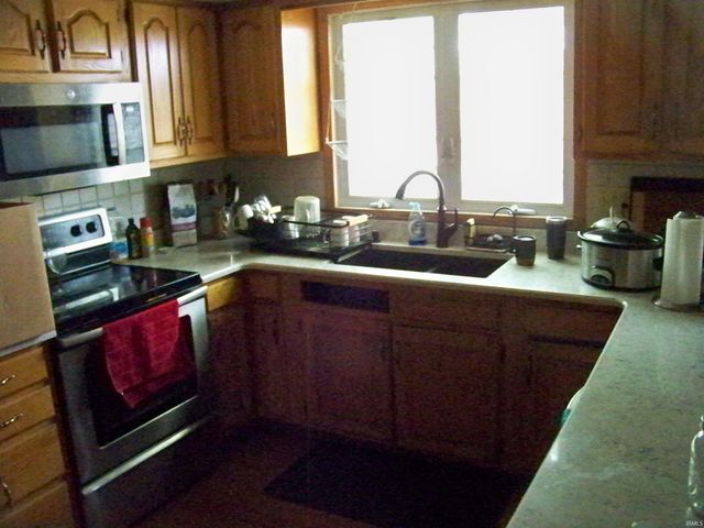 2401 Greentree Lane, Kokomo, IN 46902