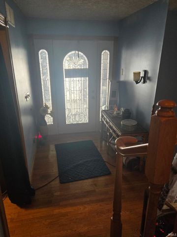 2401 Greentree Lane, Kokomo, IN 46902