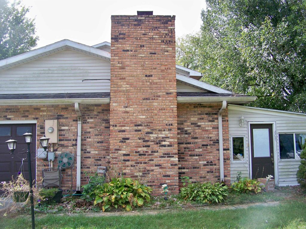 2401 Greentree Lane, Kokomo, IN 46902