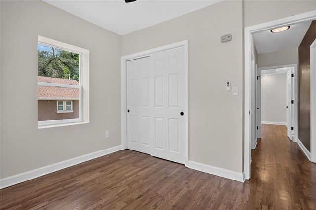 2904 NE Parvin Road, Kansas City, MO 64117