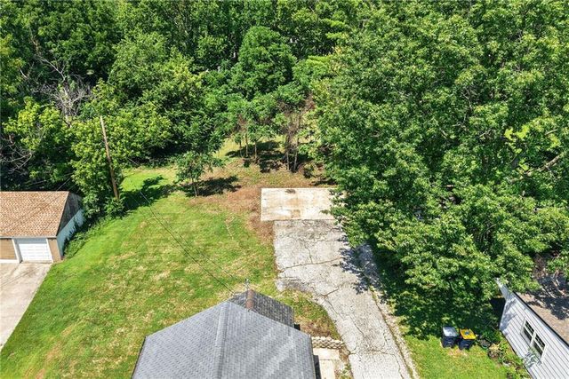 2904 NE Parvin Road, Kansas City, MO 64117