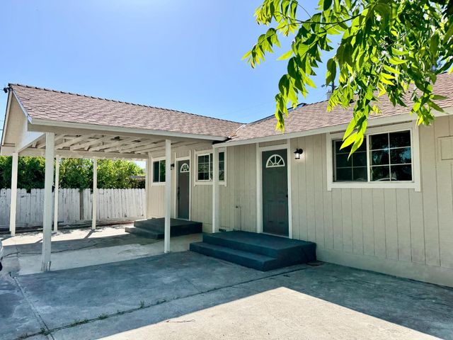 254 W 3rd St, Stockton, CA 95206