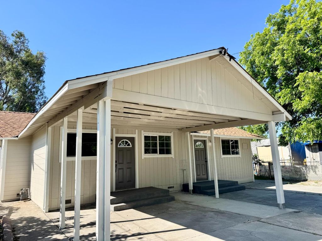 254 W 3rd St, Stockton, CA 95206