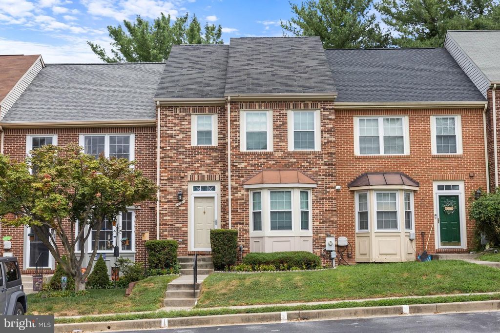 10 STEEPLEJACK CT, Owings Mills, MD 21117