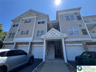 1025 Old Course Lane, Williams Twp, PA 18042