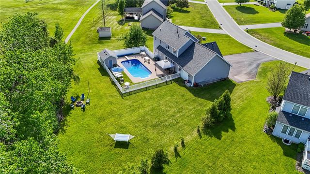 1349 Cherry Laurel Circle, Webster, NY 14580