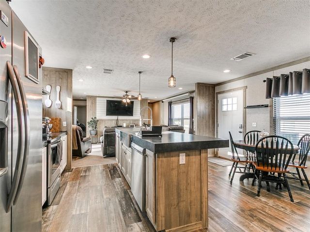 800 Lexington Street 48, Norman, OK 73069