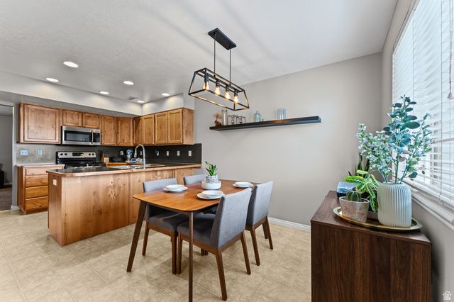 6209 S 1350 E, South Ogden, UT 84405