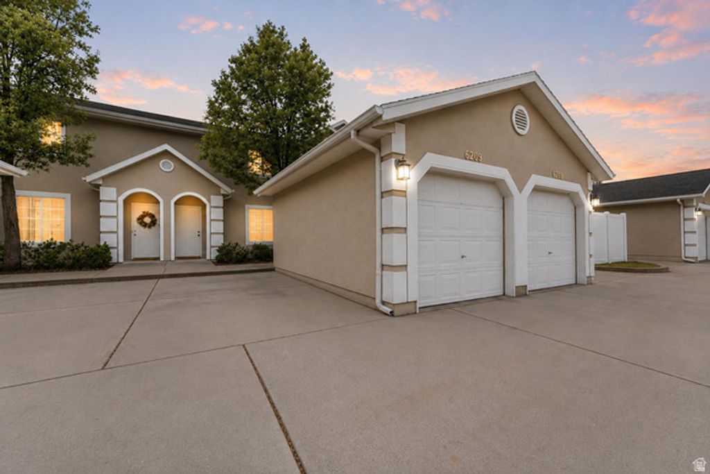 6209 S 1350 E, South Ogden, UT 84405