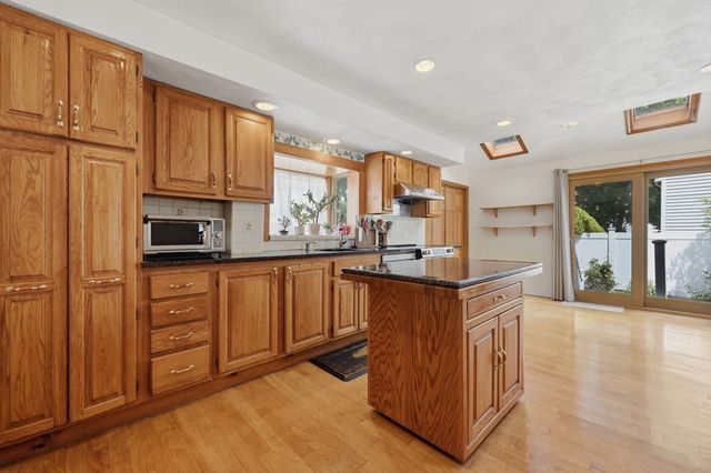 30 Meridian Street, Malden, MA 02148