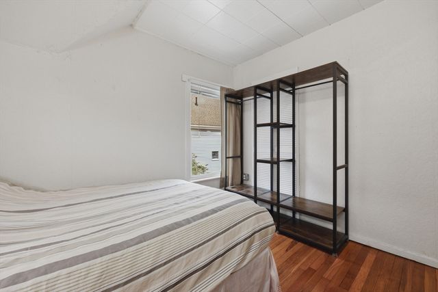 30 Meridian Street, Malden, MA 02148